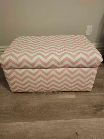 Kids storage chest, View more