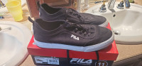 Chaussures Fila, neuves , pointure 11 Homme