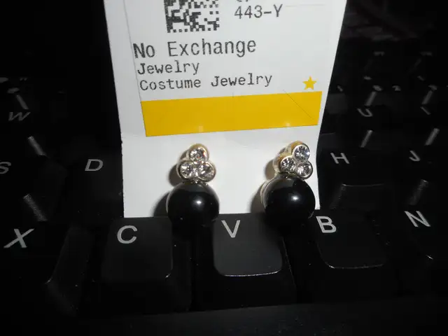 Mixed Earrings518057901131704321
