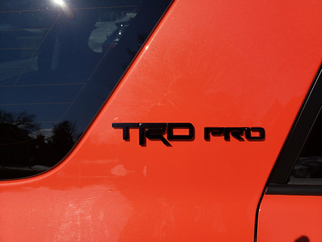 2023 Toyota 4Runner TRD Pro Solar Octaine dans Autos et camions  à Laval/Rive Nord - Image 4