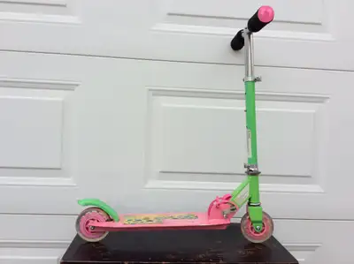 CHILDS KICK SCOOTER, View more
