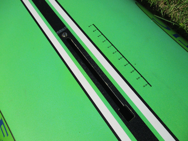 Fanatic – BEE – 264 – 85 litres – 264X64 Cm- Planche à voile dans Sports nautiques  à Thetford Mines - Image 3