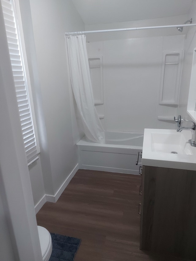 4 Bedroom house available for rent on 6th st SE portage la prair Long