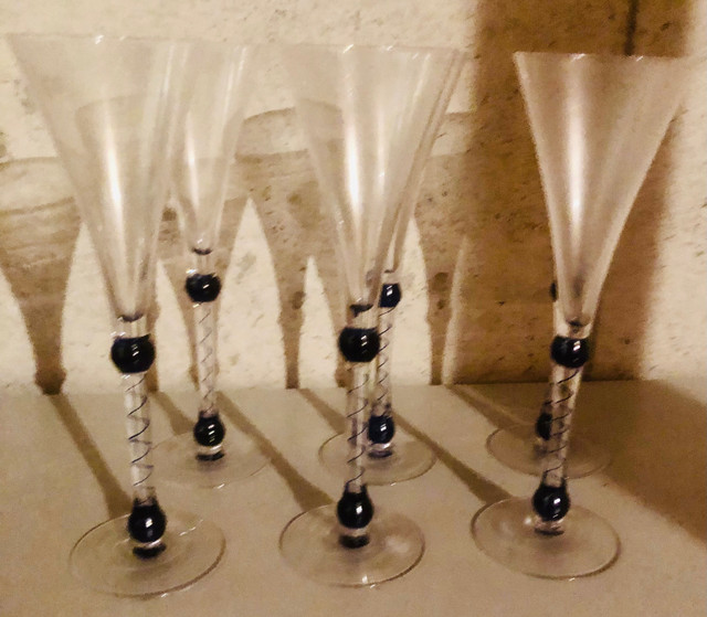 SHOT GLASSES SETS -or- CHAMPAGNE GLASSES in Kitchen & Dining Wares in Markham / York Region - Image 2