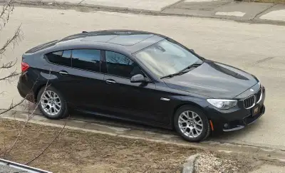 2013 BMW 535i GT xDrive 101023km Color - graphite Selling my well-maintained 2013 BMW 535i xDrive Gr...