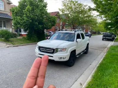 Truck is in good working condition and is currently driven daily till sold. Has leather seats. All w...