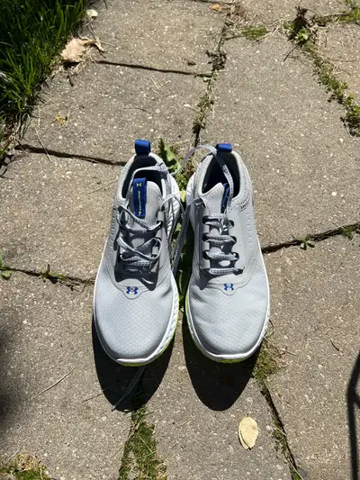 Under Armour GS Charged Phantom SL Youth Golf Shoes, View more
