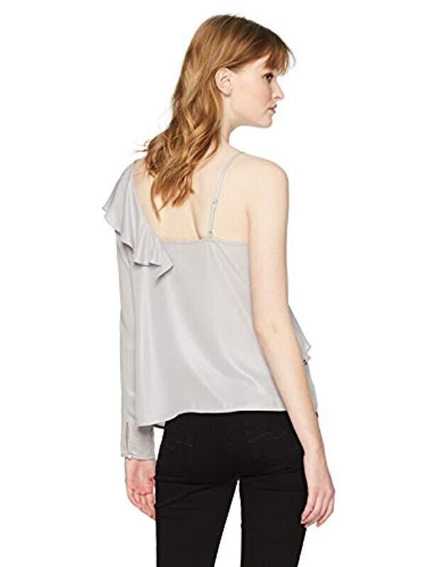 Guess Milah One Sleeve Top in Women's - Tops & Outerwear in City of Toronto - Image 2