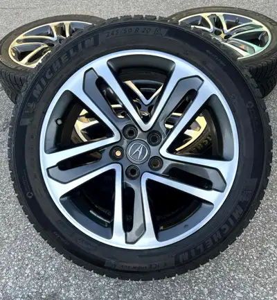 Selling a set of original 20 inch Acura MDX Winter Tires Package OEM TPMS and Center caps incuded -...