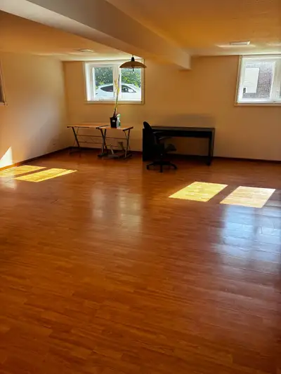 This basement has 2 bed and 1 bath, In addition it has a kitchen.