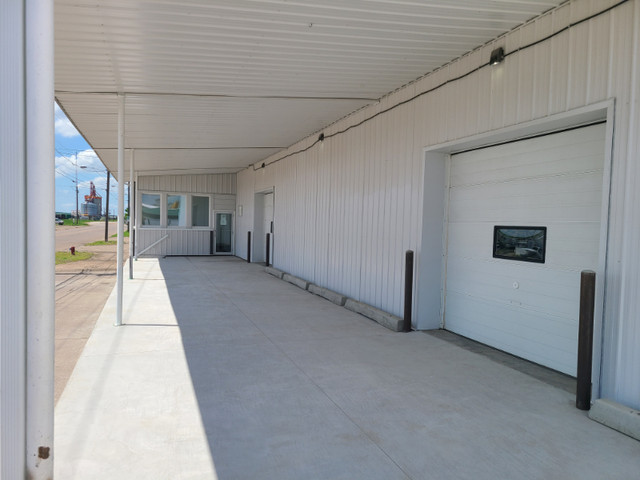 For Sale Recent Upgraded Dock Level Warehouse /Commercial Office in Commercial & Office Space for Sale in Swift Current - Image 4
