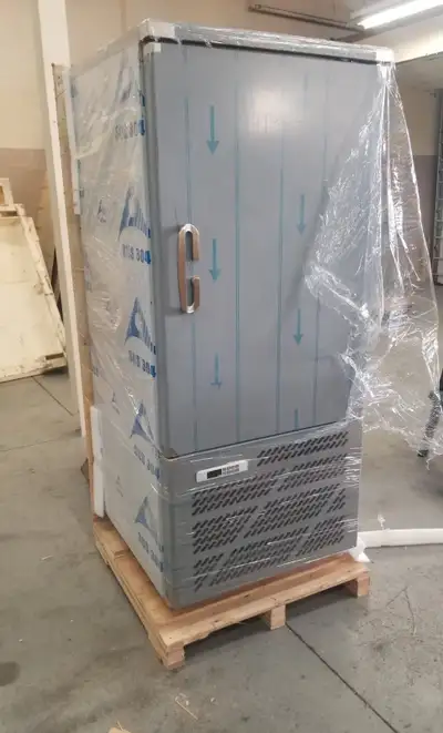 Commercial Blast Chiller/Freezer-15 Full Size Steam Table Pan, View more