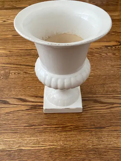 3 Medici Vases, White Glazed Ceramic, Shabby Chic Collection, View more