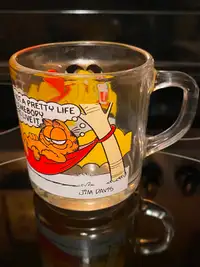 Rare Collectible Garfield Characters Clear Glass Mug McDonald’s