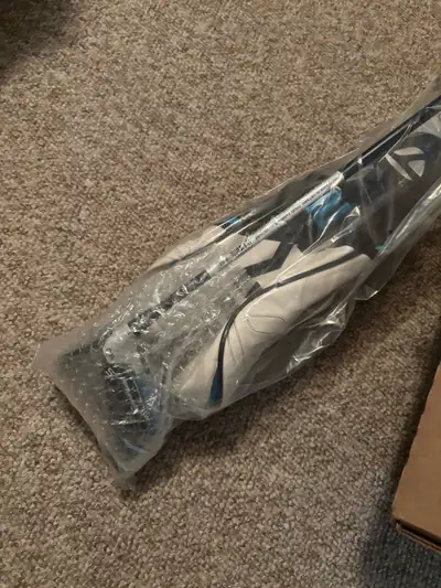 Brand New TaylorMade Sim2 Max RH Driver, View more