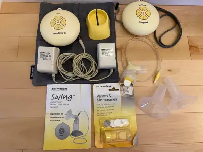 Lot includes - 2 motors - 2 power cords - 1 pump body - 2 breast shields; size 27mm - 1 tube - 5 val...