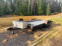 18’ flat deck trailer
