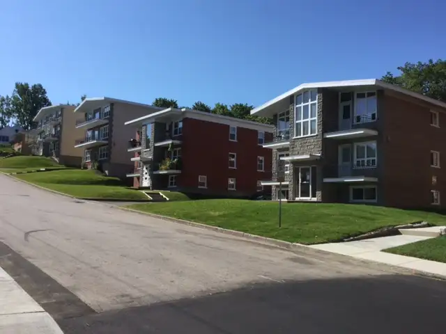 4½ STE-FOY, IUCPQ, UNIVERSITÉ, JUILLET, CALME, BELLE VUE in Long Term Rentals in Québec City - Image 4