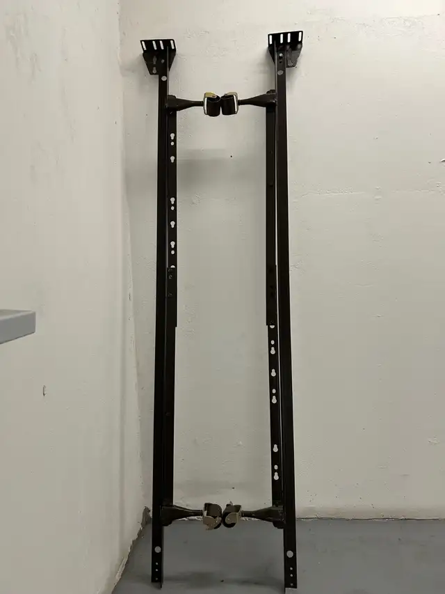 Twin/full/queen Size Metal Heavy Platform Bed Frame 4 Wheels in Beds & Mattresses in City of Toronto - Image 9