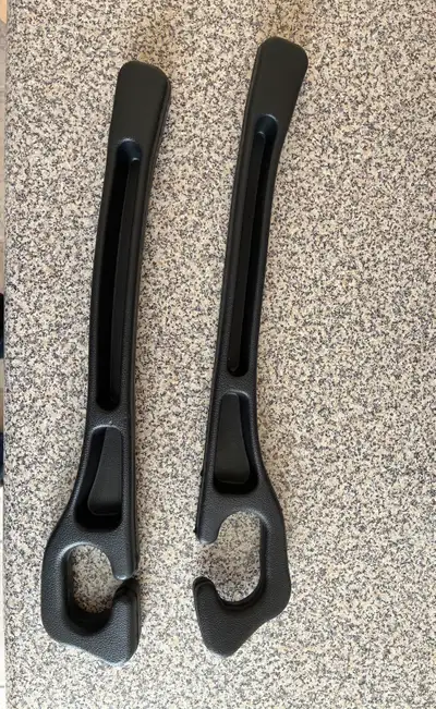 2 - car seat gap filler Firm price —cash only Pick up Wellesley or College subway Sells for $11.99 o...