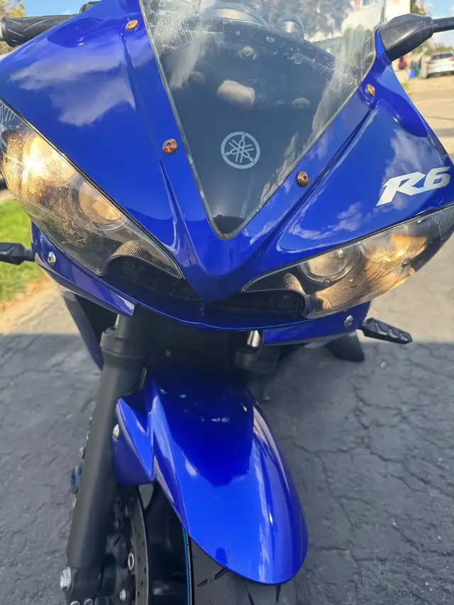 2003 Yamaha r6 in Sport Bikes in Kitchener / Waterloo - Image 7