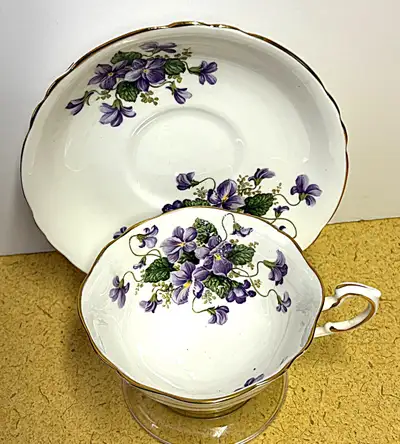 PARAGON BONE CHINA C&S – VALENTINE PATTERN with purple Violets, View more