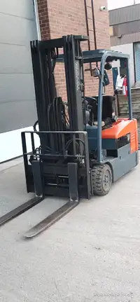 Toyota Forklift 