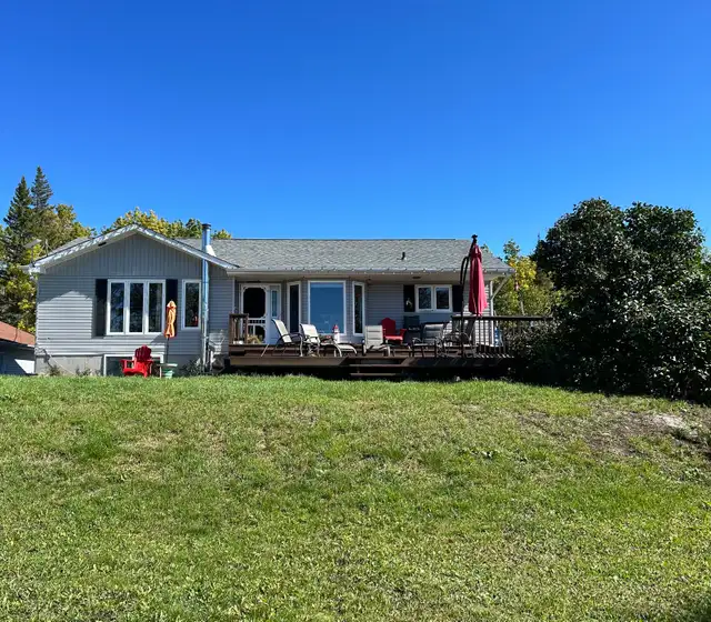 Waterfront Home on Kenogami Lake, northeastern Ontario