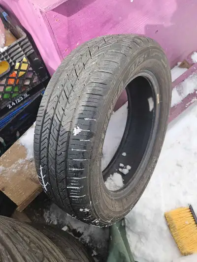 Toyo extansa. P185/60R15. Radical m+S. 84H.