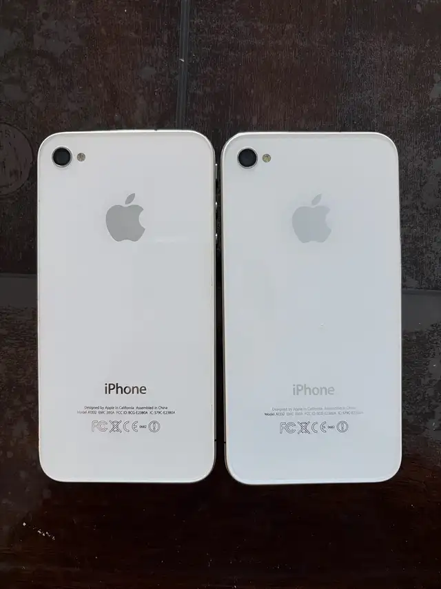 Apple iPhone 4 in Cell Phones in Burnaby/New Westminster - Image 2