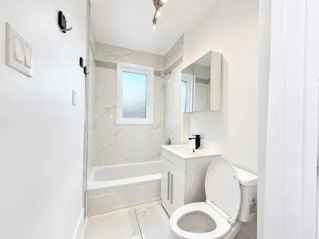 Appartement de 3 chambres Rénové! 1 Mois Gratuit ! in Long Term Rentals in Trois-Rivières - Image 10