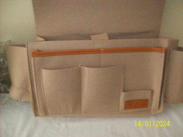 2 - 13x7x4 suede organizer or tool bag #0701 in Tool Storage & Benches in City of Toronto - Image 4