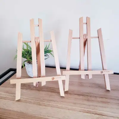 DeSerres NWOT 
Wooden Display Easel - 7.5 x 6.5 x 11.5 in, View more