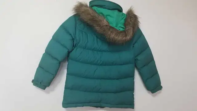 Disney Store Jacket in Kids & Youth in City of Toronto - Image 6