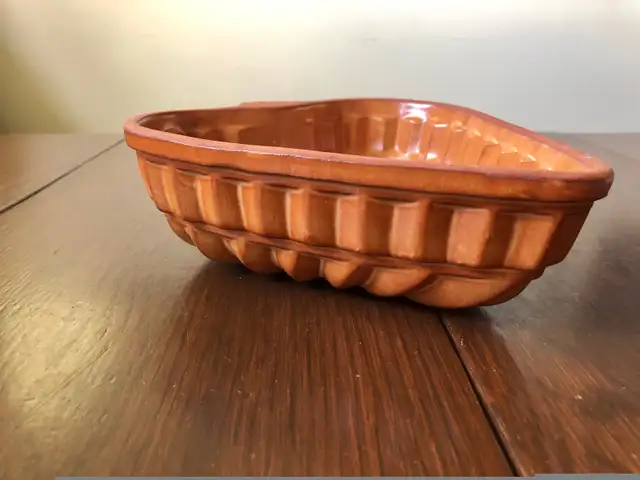 Terra Cotta Glazed Heart Baking Cooking Mold Shape Kitchen Engla in Kitchen & Dining Wares in Calgary - Image 4
