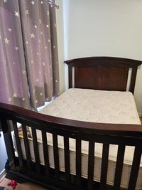3 in 1 covertible crib... changes to toddler bed and double bed