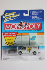 2001 Monopoly Utility Van 1:64 _Sealed _VIEW OTHER ADS_