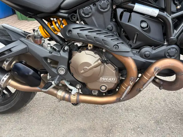 2016 Ducati Monster in Sport Bikes in Saguenay - Image 6