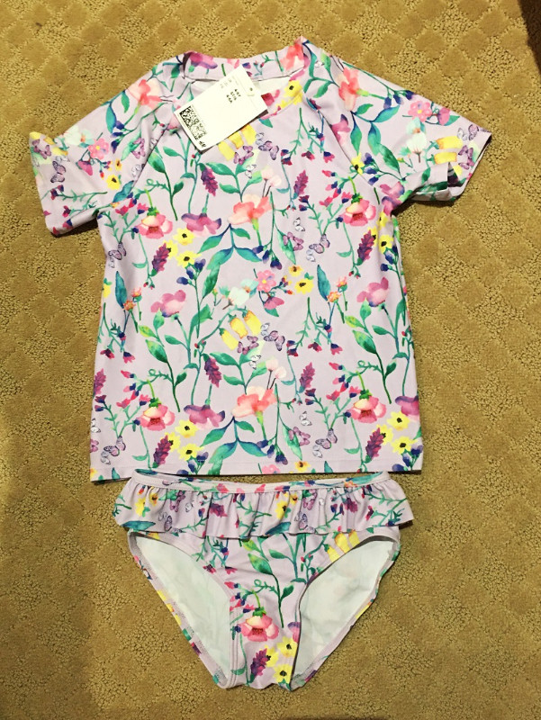 New H&M  UV clothing, Size:  approx. 4-5  swim 2 parts set in Clothing - 5T in City of Toronto