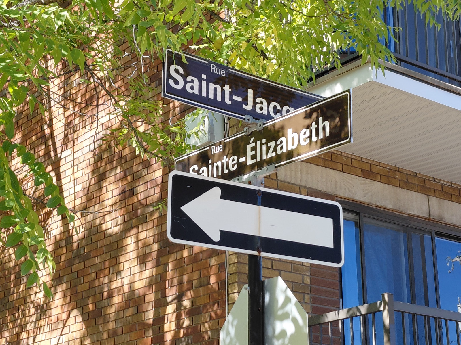 170 Rue St-Jacques — photo 2