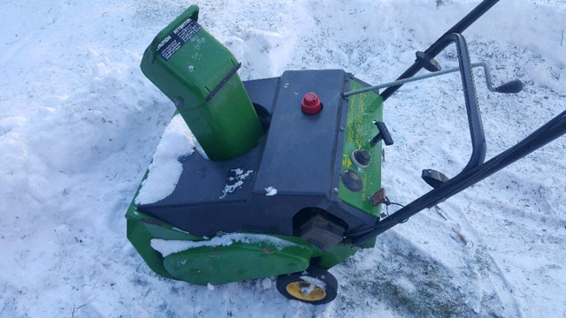 Yard Machine /John Deere/Mastercraft SOLD/ Lawnmowers in Snowblowers in Vernon - Image 4