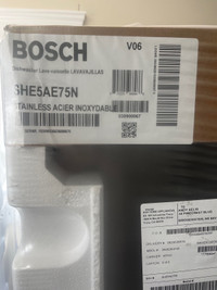 New - Bosch 100 Series White Dishwasher - 24”