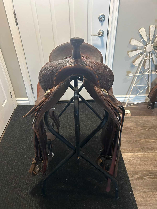 14" Jeff Smith Barrel Saddle in Horses & Ponies for Rehoming in Leamington - Image 4