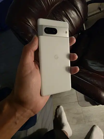 SNOW WHITE GOOGLE PIXEL 7 UNLOCKED FOR SALE OR TRADE, View more