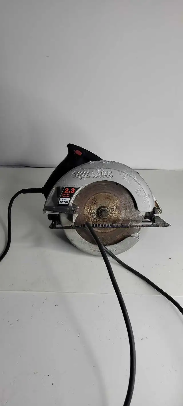 Skilsaw 7 1-4" circular saw in Power Tools in Oakville / Halton Region - Image 2