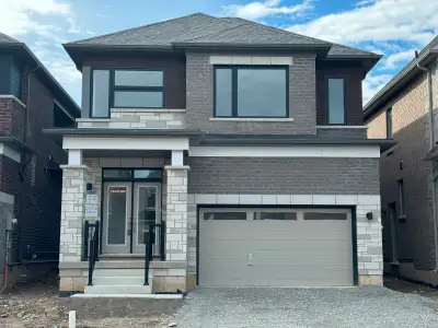 Spacious 4 Bedroom, 3.5 Bathroom Detached Home in Erin