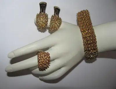 This set is an estate purchase and a special treat that it includes the extremely rare ring...all of...