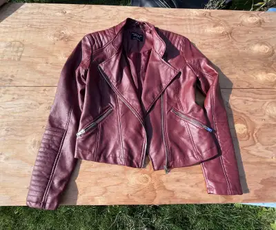 Ladie's Medium Jacket, View more