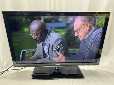 Samsung TV Model  UE32D500PW, View more