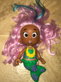 BUBBLE GUPPIES TOY DOLL MOLLY 8"